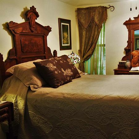 Benton Place Inn Eureka Springs Pokój zdjęcie